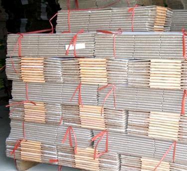 穩(wěn)定供應(yīng)，專業(yè)紙板解決方案 為您的包裝需求提供堅(jiān)實(shí)保障